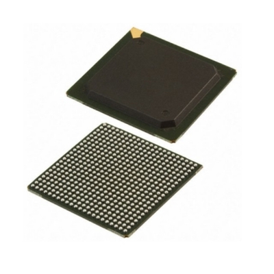 Field Programmable Gate Array LCMXO2-4000ZE-2FG484C Otomotif 206 I/O Programmable Logic IC