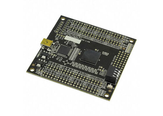 Papan Evaluasi Pemula FPGA MachXO3LF LCMXO3LF-6900C-S-EVN Embedded Solutions 1.2V Hingga 3.3V