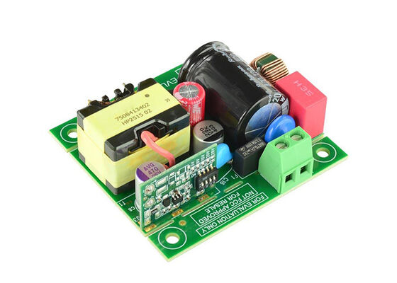 EVLACF01UC65 Embedded Solutions STACF01A - Papan Evaluasi Manajemen Daya Konverter Flyback
