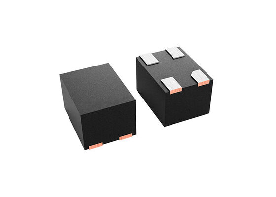 CDC6C025000ADLYRQ1 Integrated Circuit Chip 1.8V hingga 3.3V Low-Power Automotive LVCMOS Output BAW Oscillator