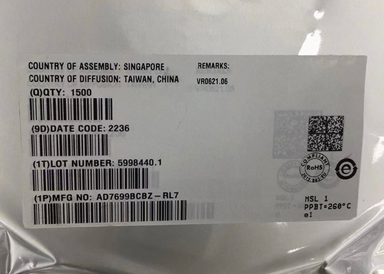 Chip Sirkuit Terintegrasi AD7699BCBZ 16 Bit 8-Channel Analog Untuk Digital Converter