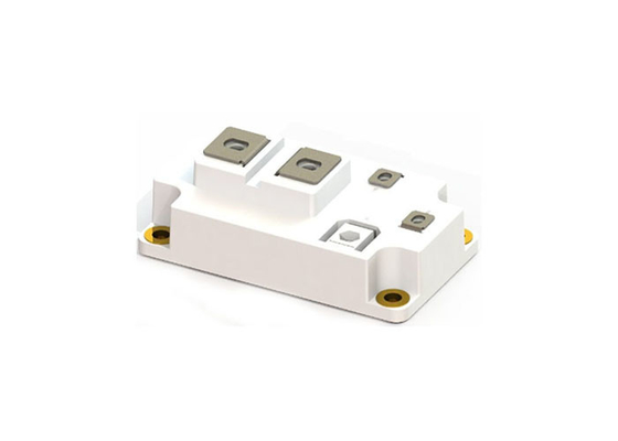 APTGL700U120D4G Modul IGBT Otomotif 1200V 700A Single Switch Modul IGBT D4 Paket