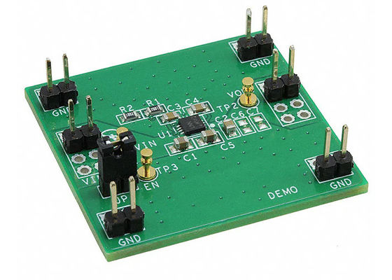 ADM7151CP-02-EVALZ Solusi Tertanam 4.5V hingga 16V Dewan Evaluasi Regulator Tegangan Linear