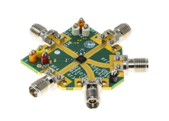 ADRF5050-EVALZ Papan Evaluasi Solusi Tertanam Untuk Switch ADRF5050 Silicon SP4T